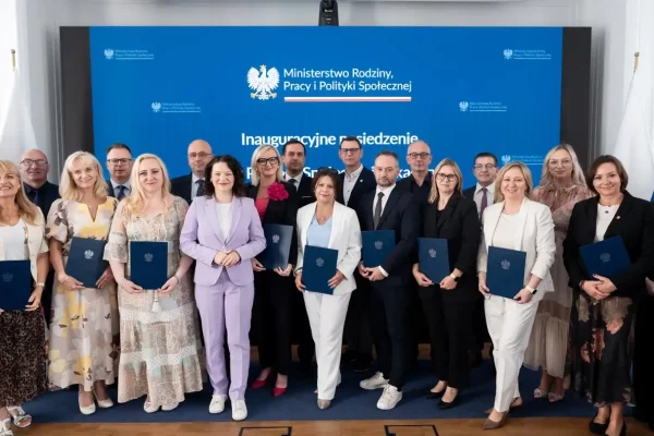 Rada Pomocy Społecznej XI kadencji rozpoczęła działalność