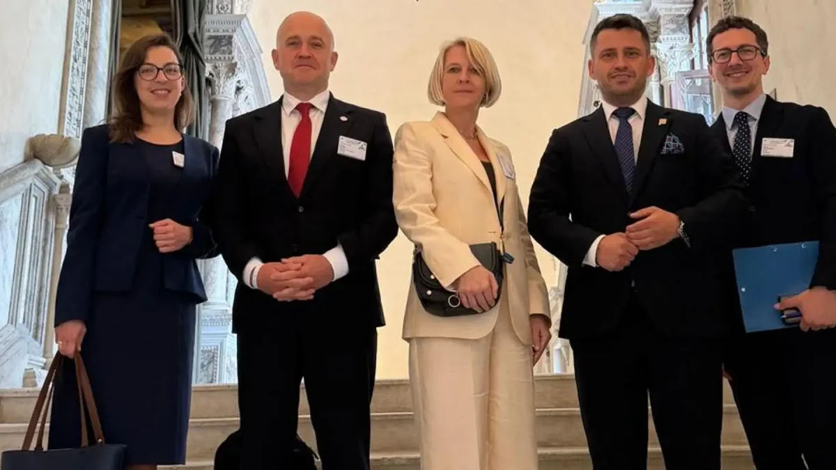 Wiceminister Mazur krytykuje prezydencki projekt ustawy przed Komisją Wenecką