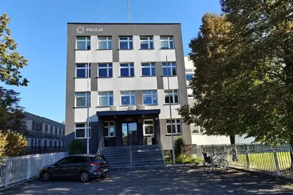 Bezpieczeństwo na przejazdach kolejowo-drogowych – zasady, które ratują życie