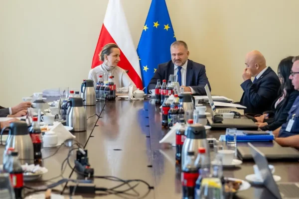 Komisja ds. represji wobec aktywistów zakończyła prace – 1600-stronicowy raport trafił do premiera