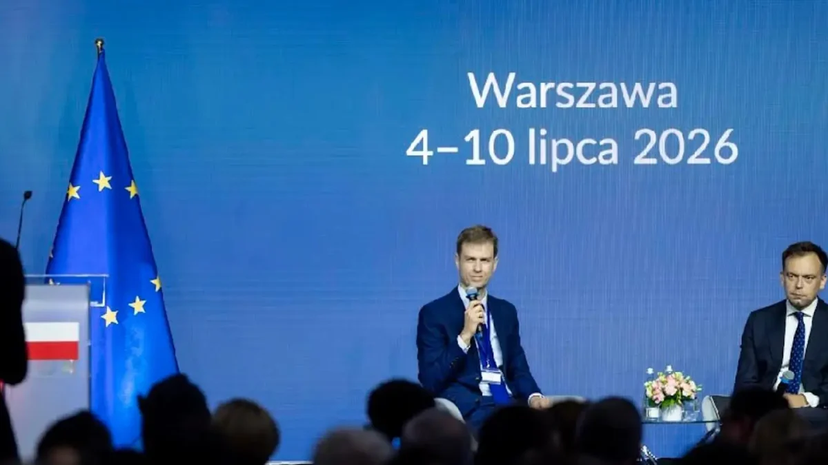 Minister Domański na Naradzie Ambasadorów: dyplomacja gospodarcza kluczem do wzmocnienia pozycji Polski