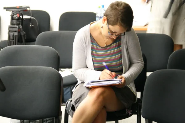 Jak organizacje społeczne walczą o uwagę mediów w dobie kryzysu dziennikarstwa