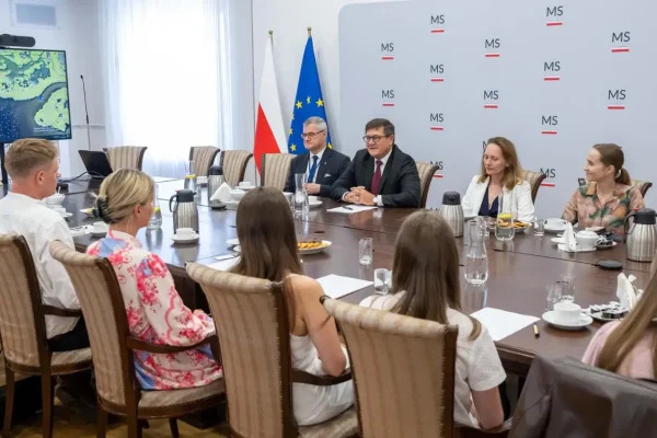III edycja Wakacyjnego Programu Edukacyjnego w Ministerstwie Sprawiedliwości rozpoczęta