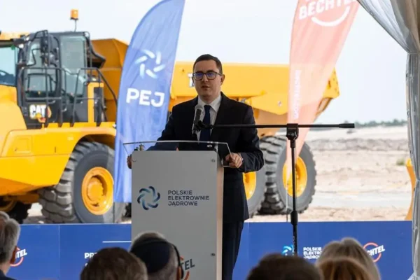 Elektrownia jądrowa: Bechtel przejmuje teren, ruszają prace ziemne