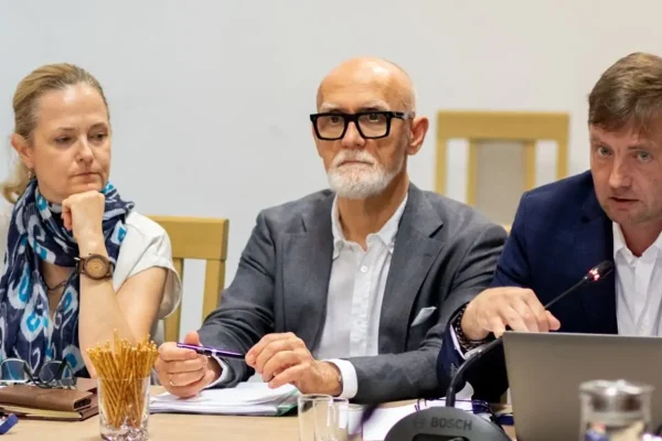 Ministerstwo Zdrowia przedstawiło pakiet zmian w ochronie zdrowia na posiedzeniu zespołu trójstronnego